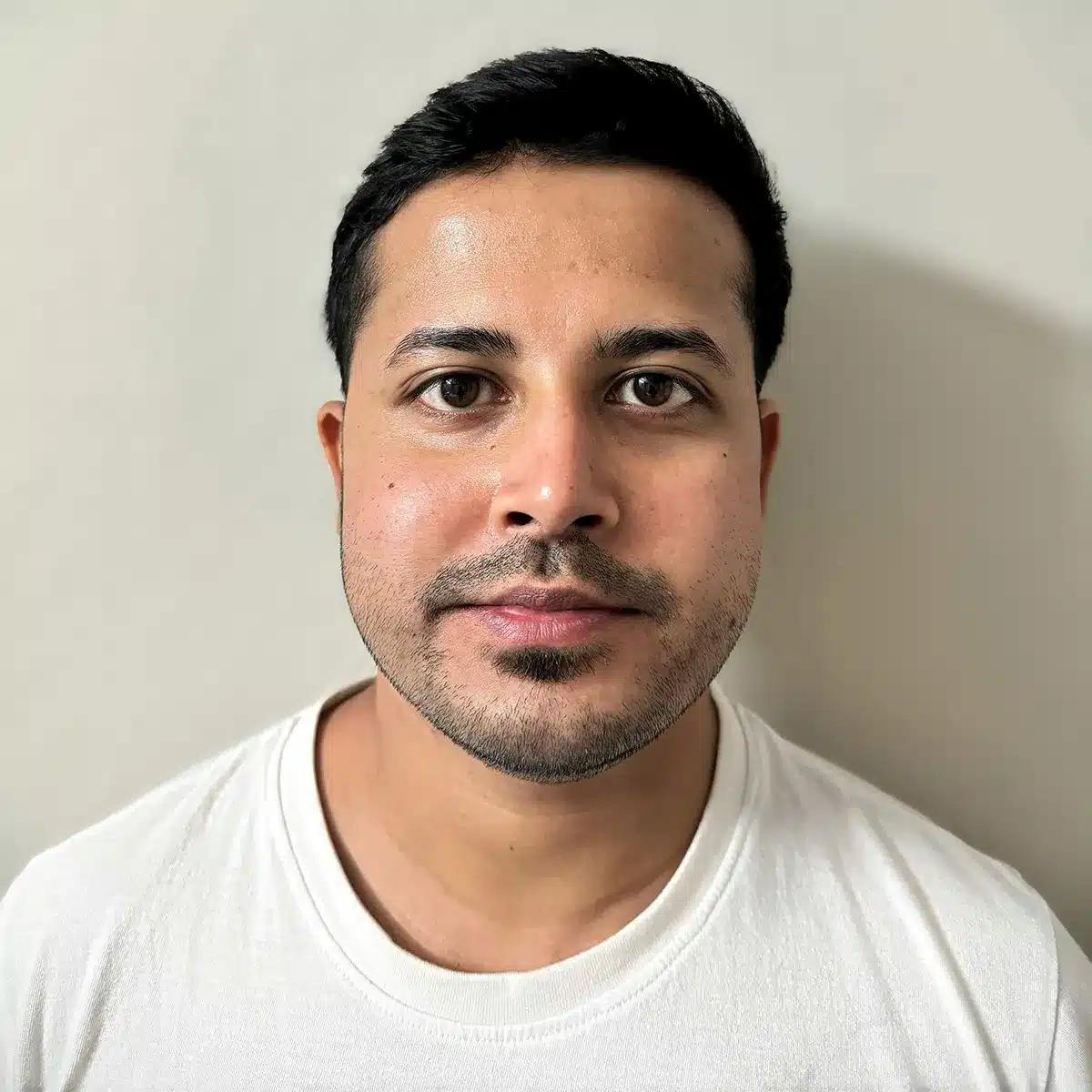 headshot photo of Tamal Samaddar