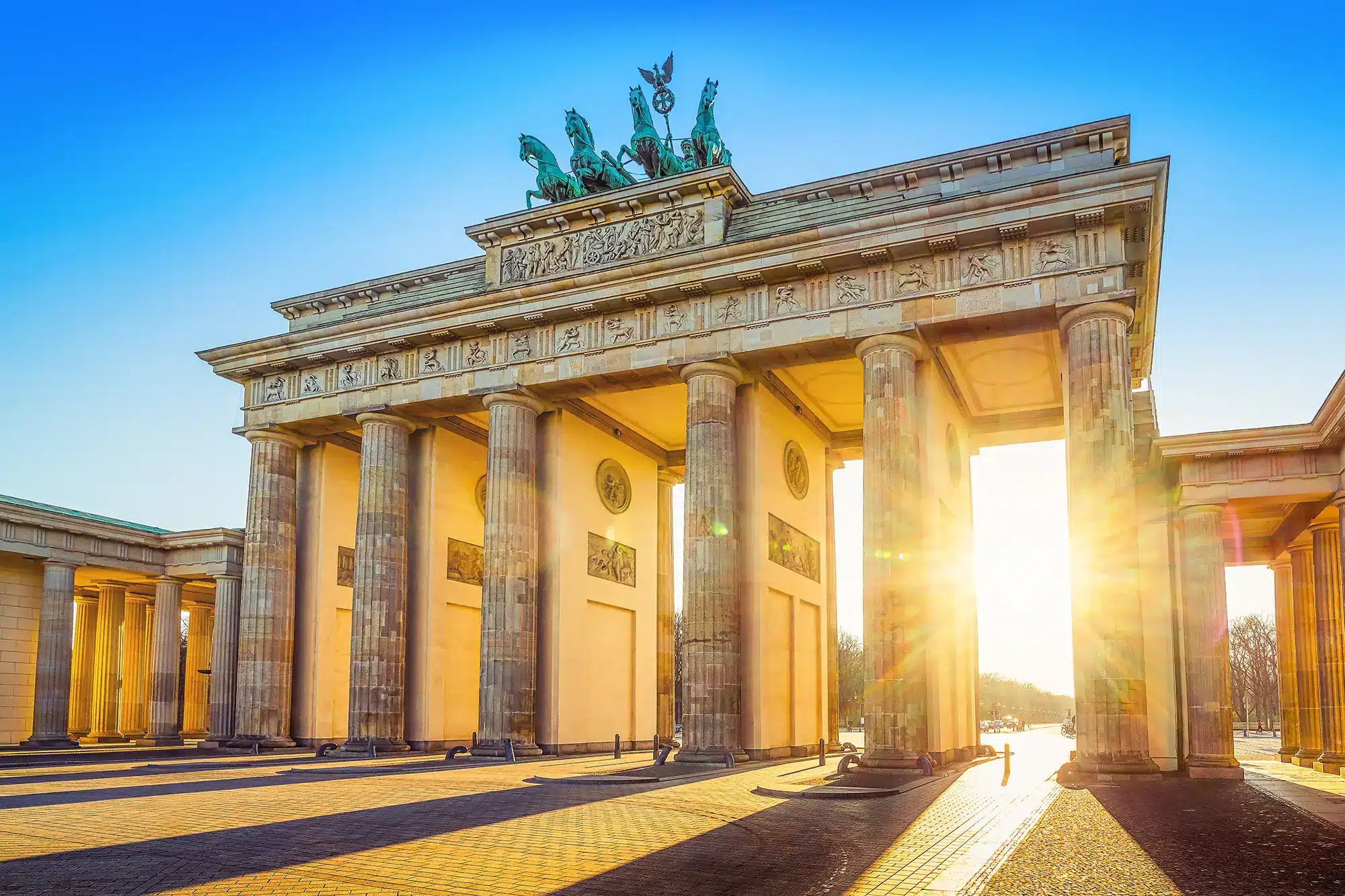the famous brandenburger tor in berlin, germany